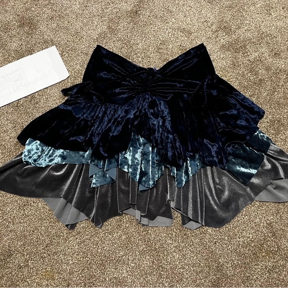 Rheabfunky Rara Skirt - Picture 6 of 8